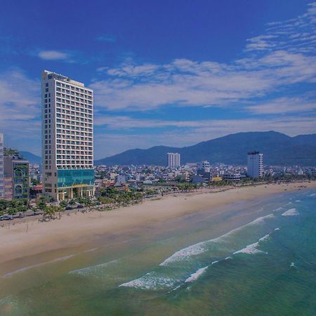 Le Sands Oceanfront Danang Hotel מראה חיצוני תמונה