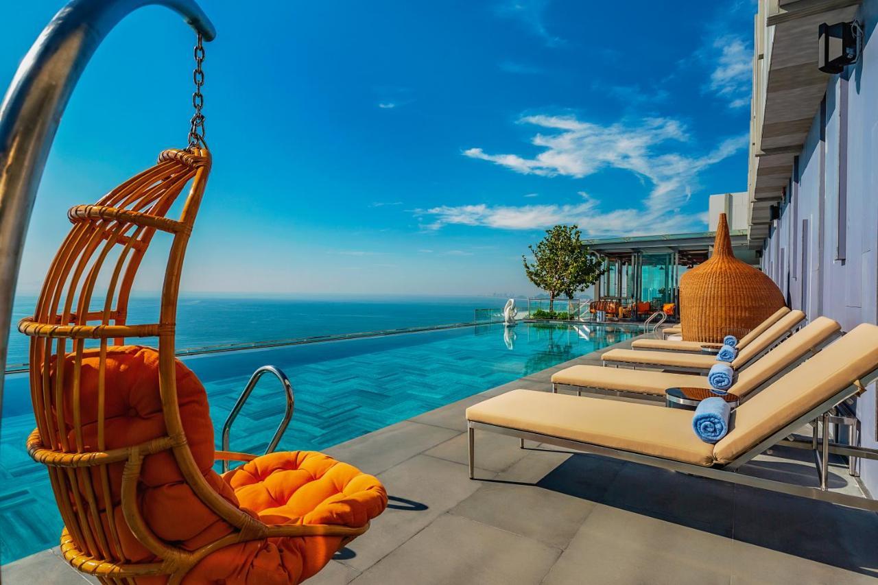 Le Sands Oceanfront Danang Hotel מראה חיצוני תמונה