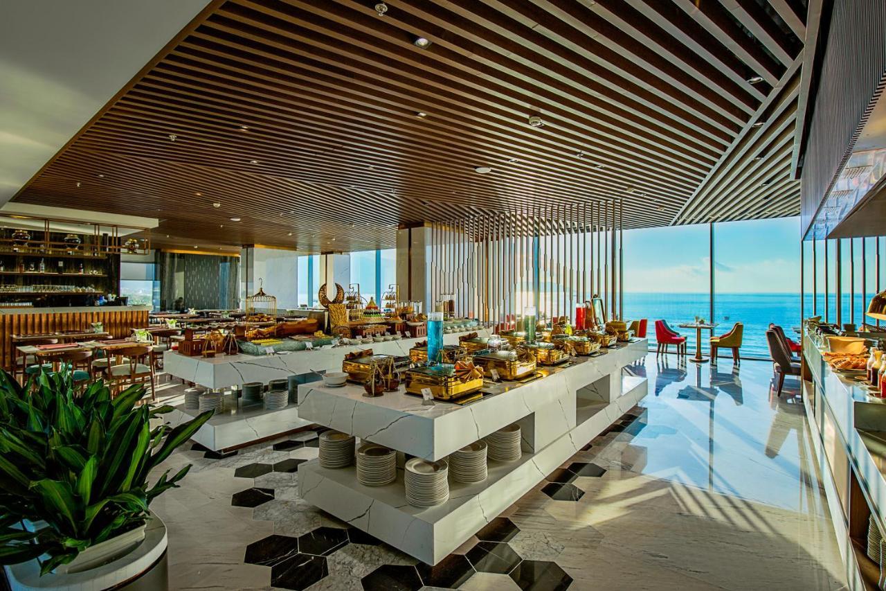 Le Sands Oceanfront Danang Hotel מראה חיצוני תמונה