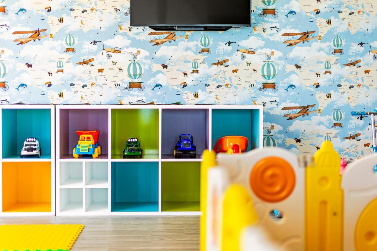 Le Sands Oceanfront Danang Hotel מראה חיצוני תמונה