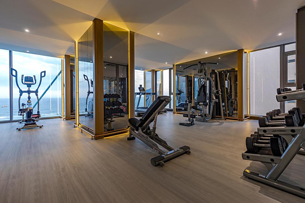 Le Sands Oceanfront Danang Hotel מראה חיצוני תמונה