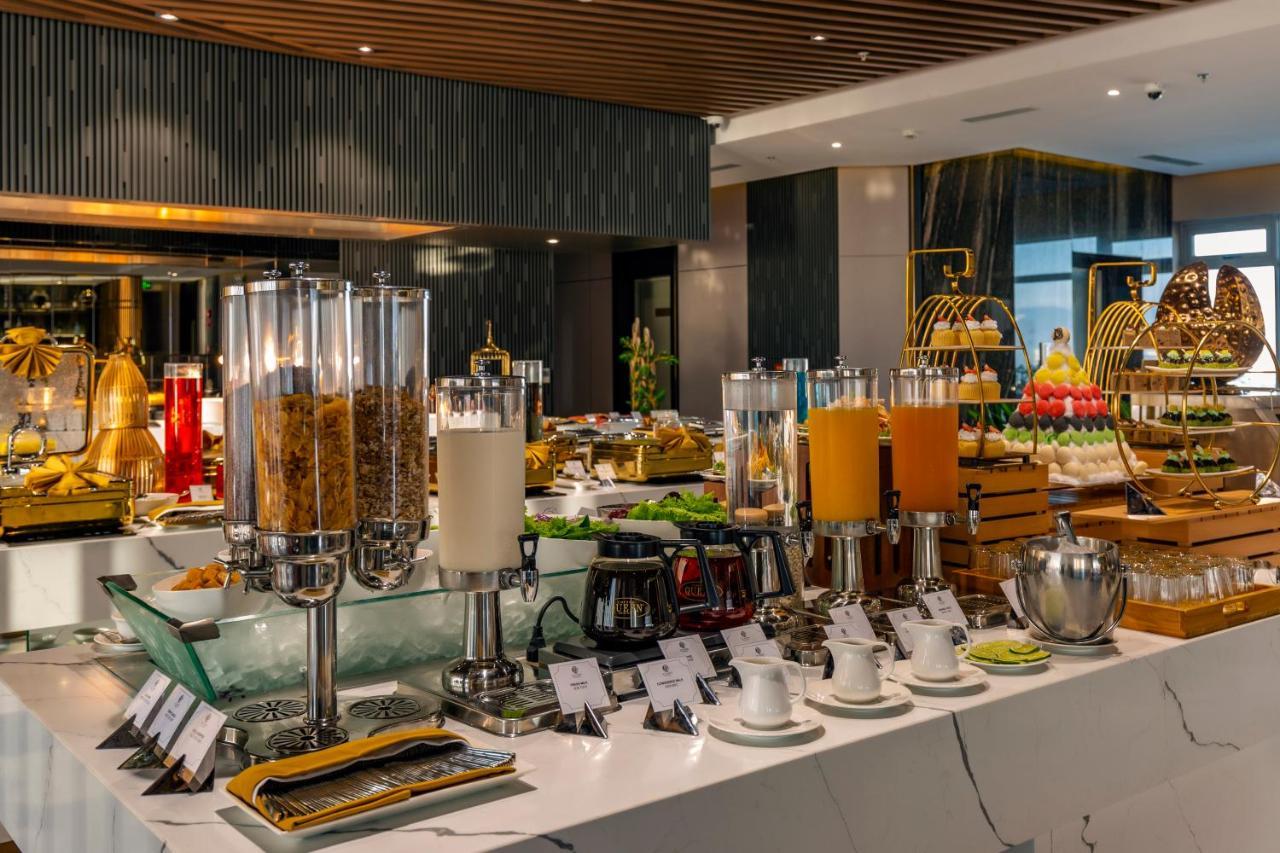 Le Sands Oceanfront Danang Hotel מראה חיצוני תמונה