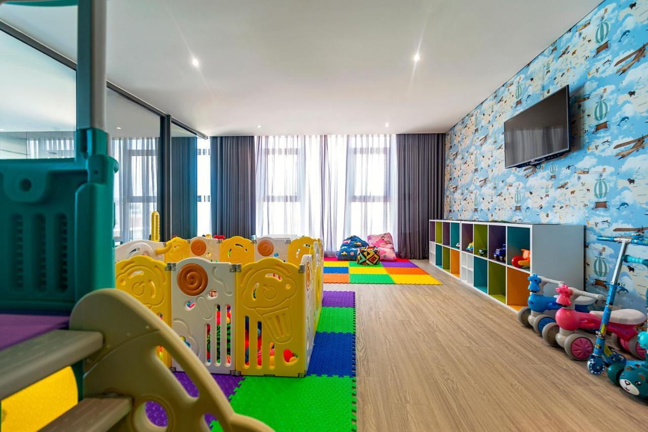 Le Sands Oceanfront Danang Hotel מראה חיצוני תמונה