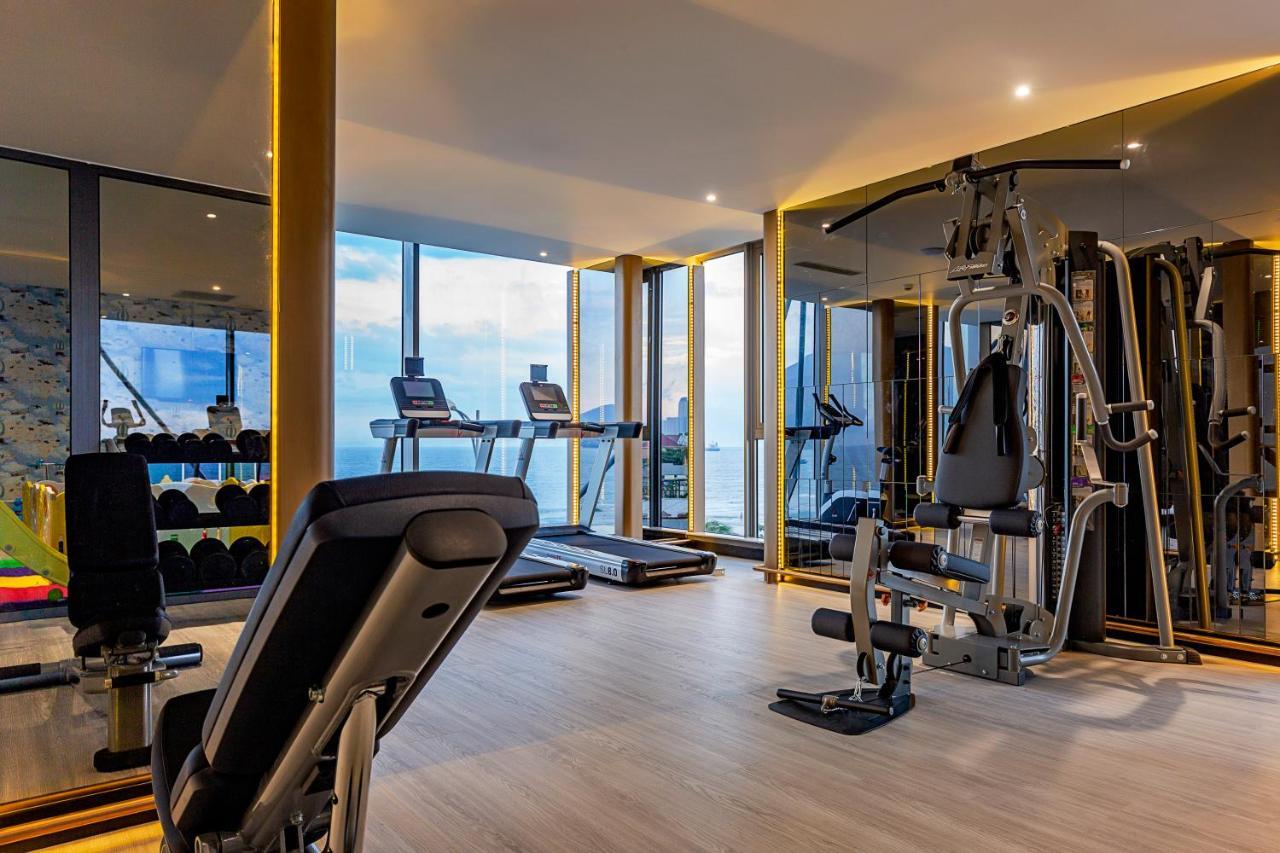 Le Sands Oceanfront Danang Hotel מראה חיצוני תמונה