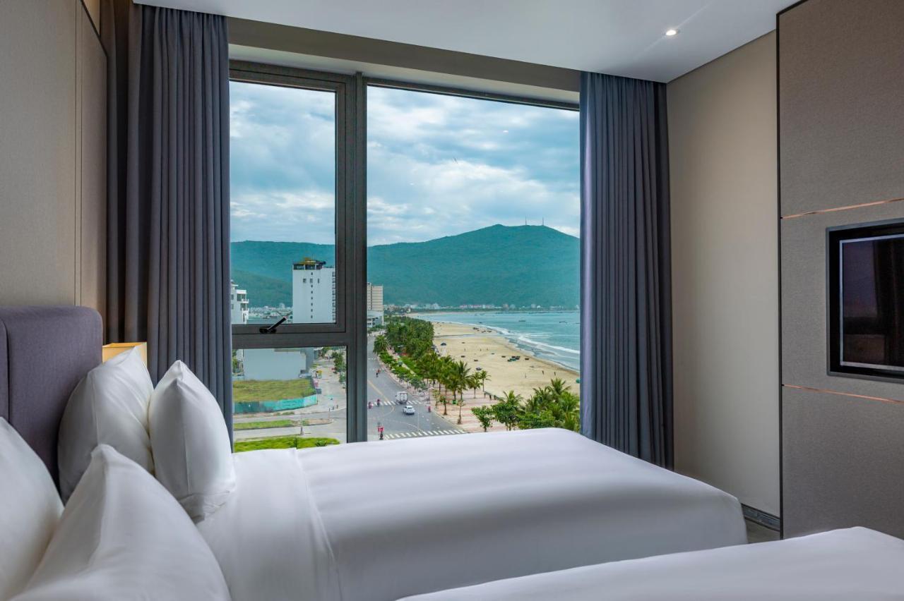Le Sands Oceanfront Danang Hotel מראה חיצוני תמונה
