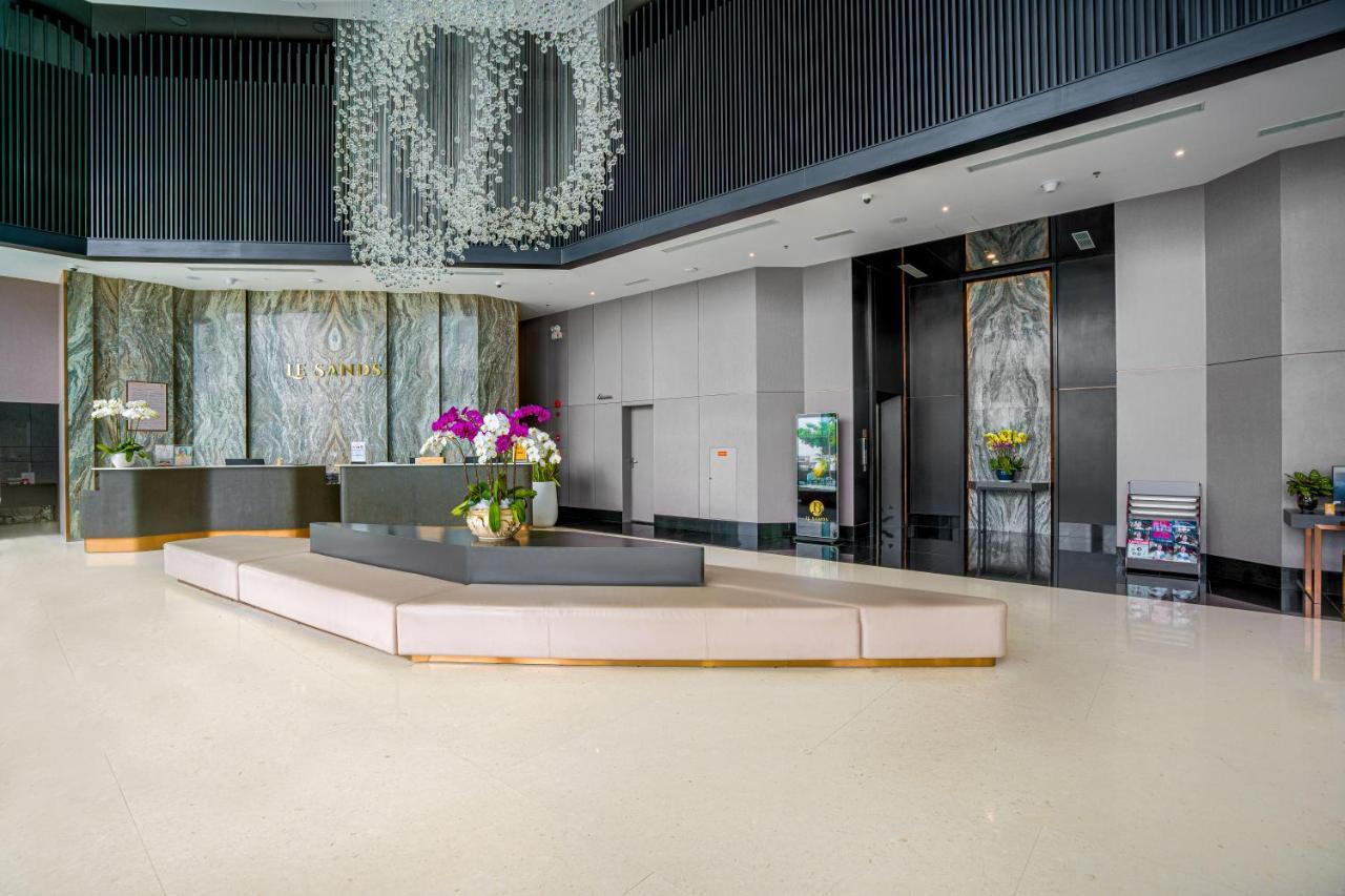 Le Sands Oceanfront Danang Hotel מראה חיצוני תמונה