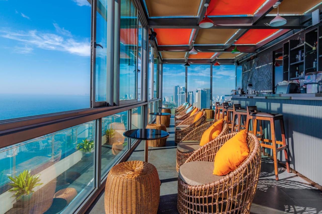 Le Sands Oceanfront Danang Hotel מראה חיצוני תמונה
