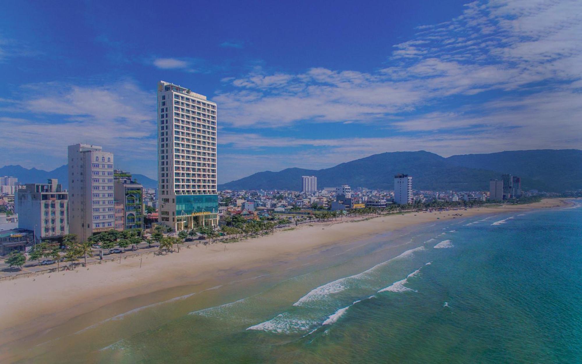 Le Sands Oceanfront Danang Hotel מראה חיצוני תמונה